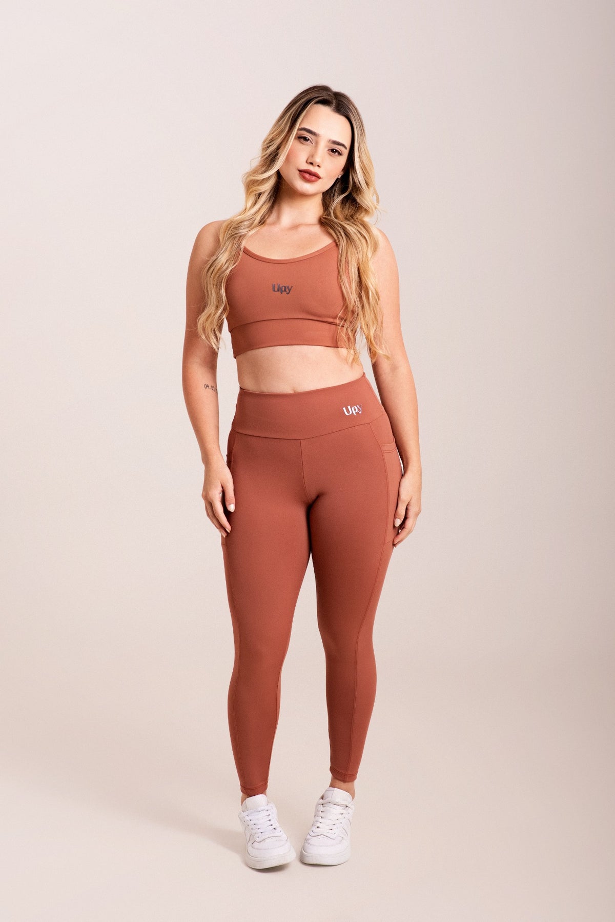 Calça Legging Poliamida Com Bolsos