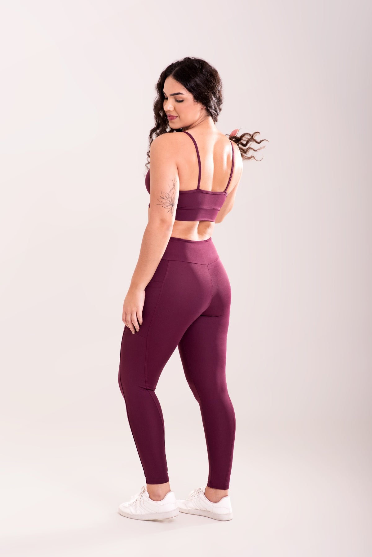 Top Larissa