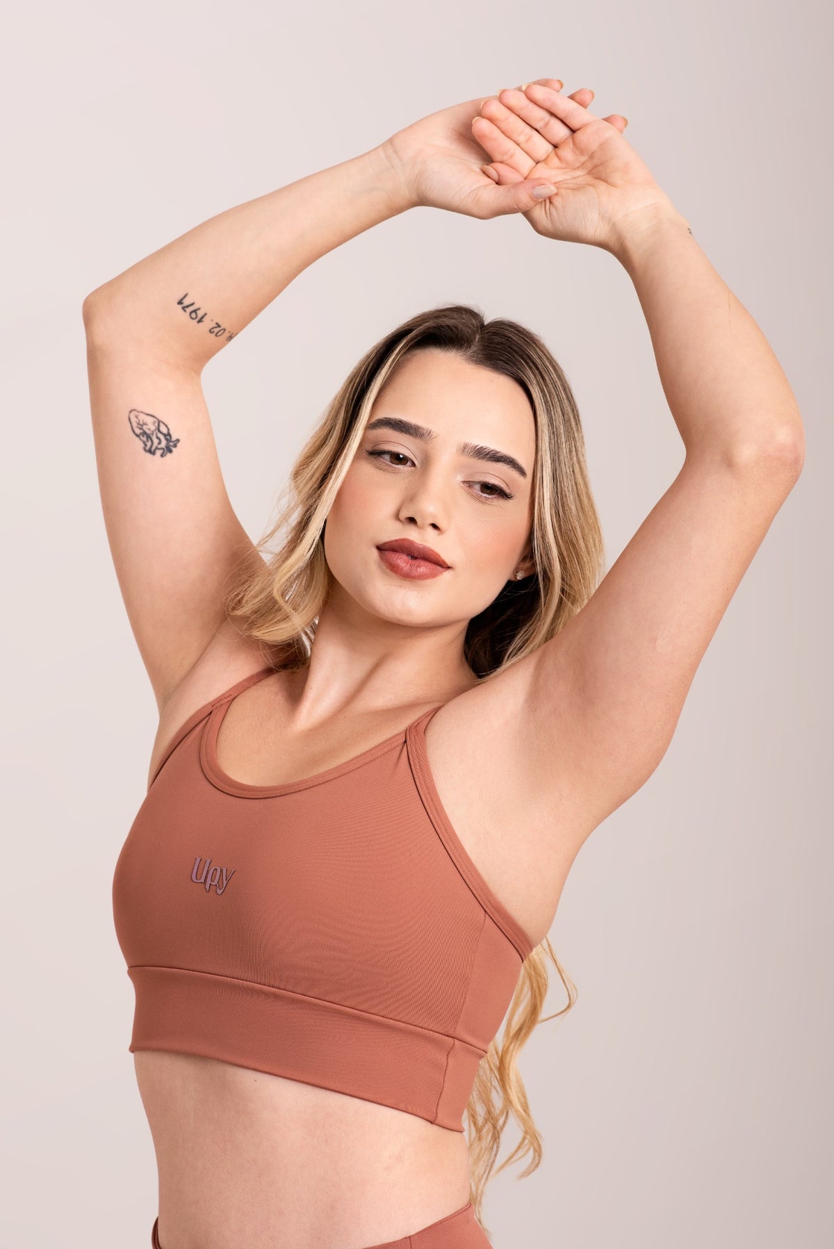 Top Larissa