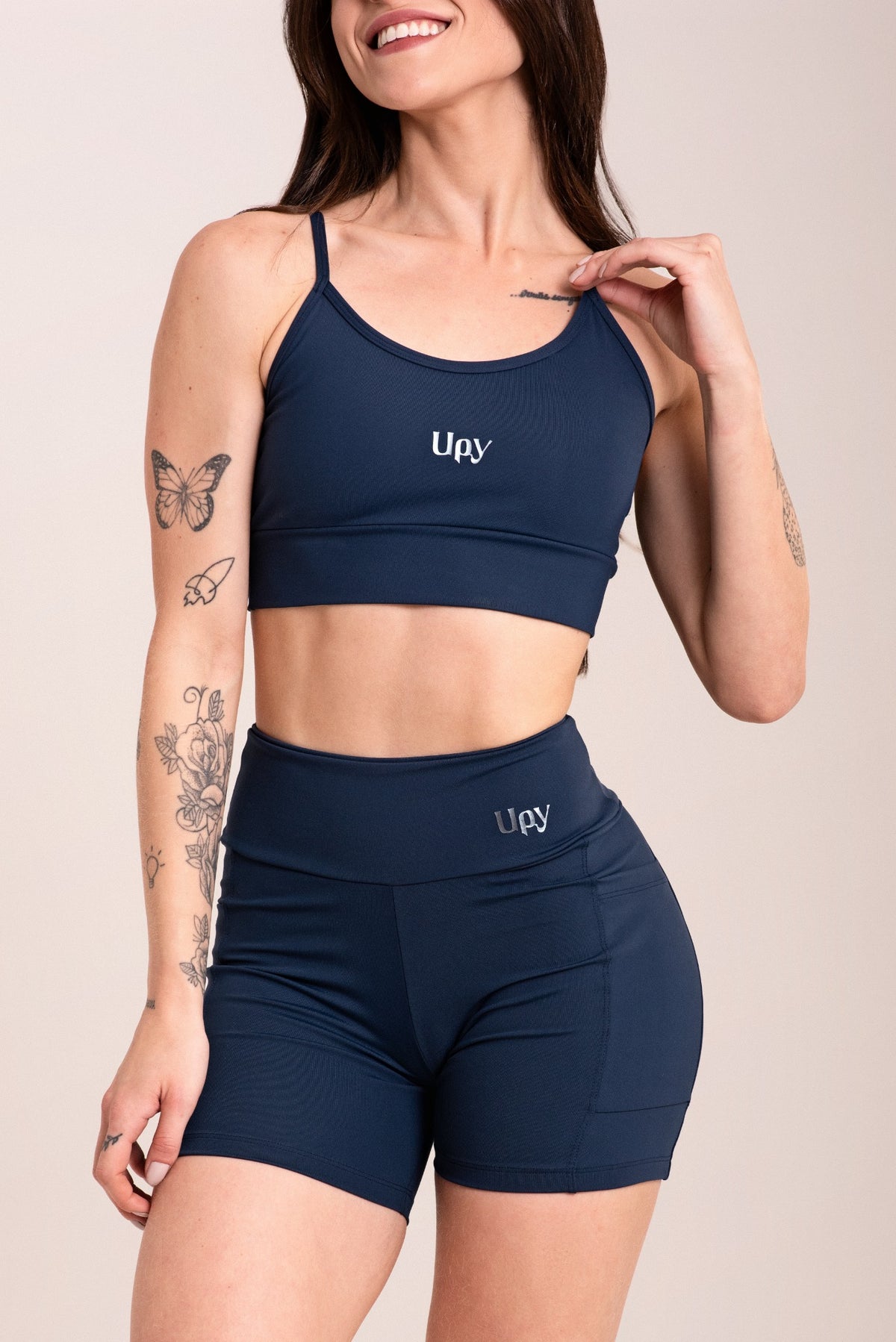 Short Fitness Polimida Com Bolsos