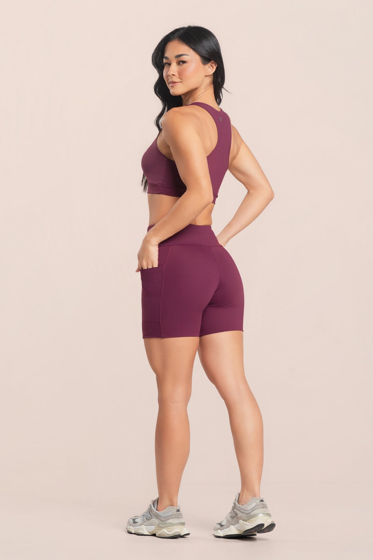 Short Fitness Polimida Com Bolsos